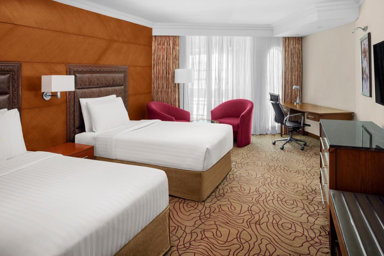 Moevenpick Hotel Karacsi Kültér fotó