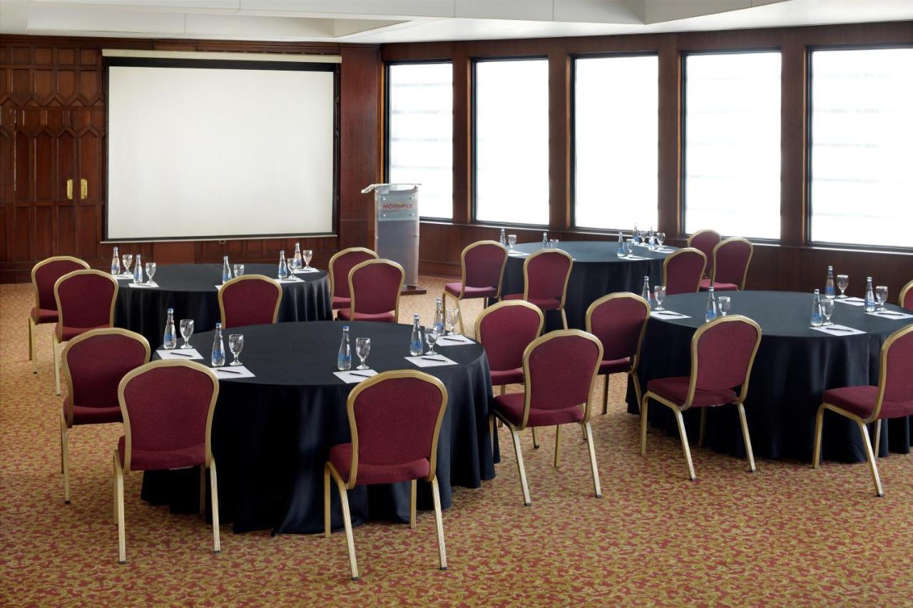 Moevenpick Hotel Karacsi Kültér fotó