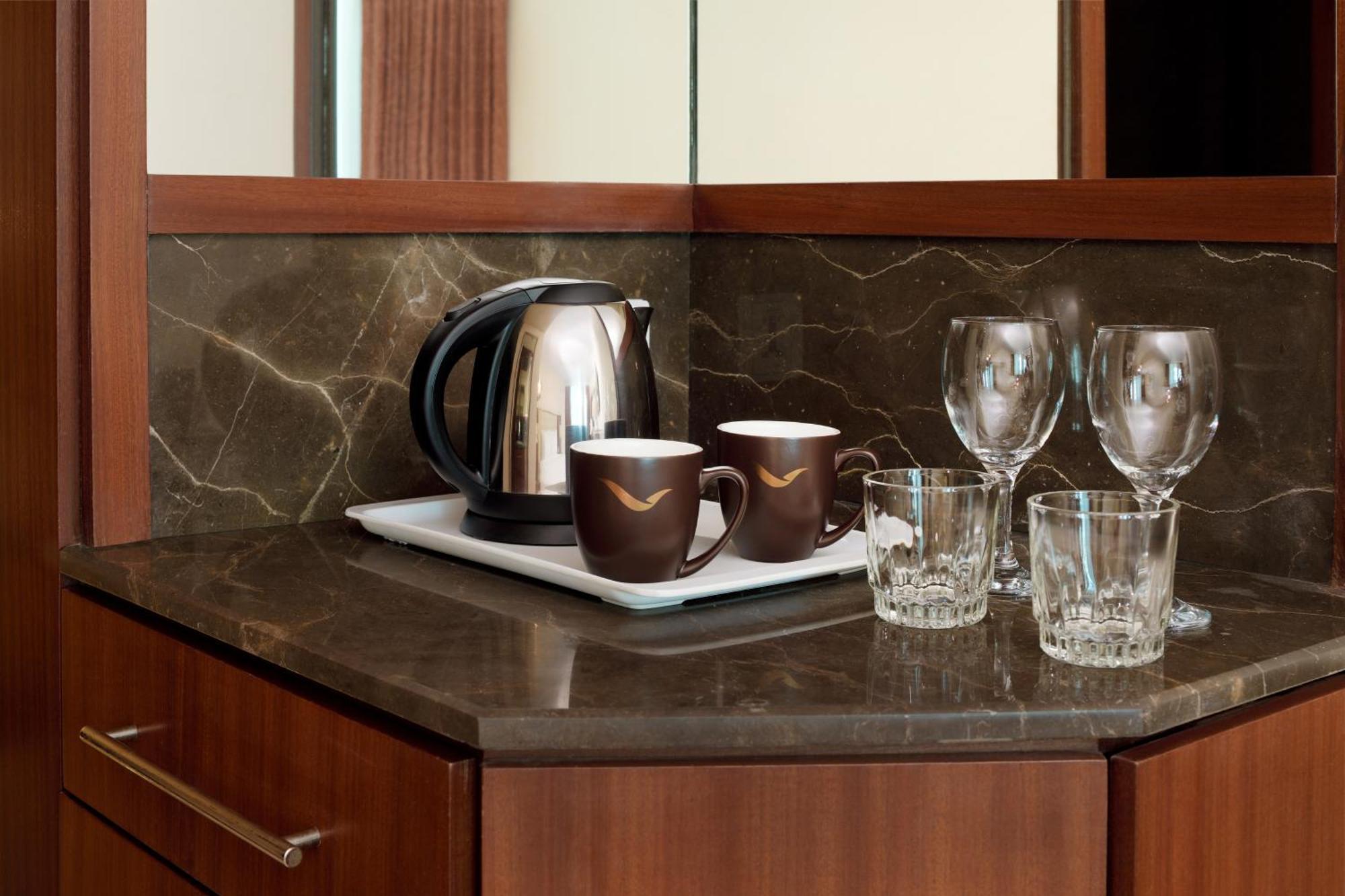 Moevenpick Hotel Karacsi Kültér fotó
